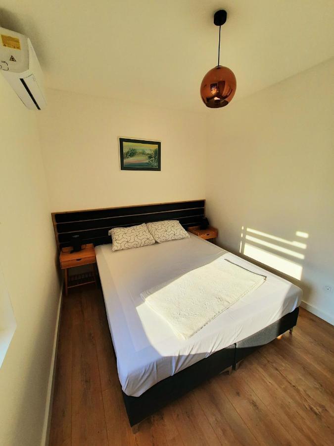 Montenegro Sea Pearl Apartments Petrovac Luaran gambar