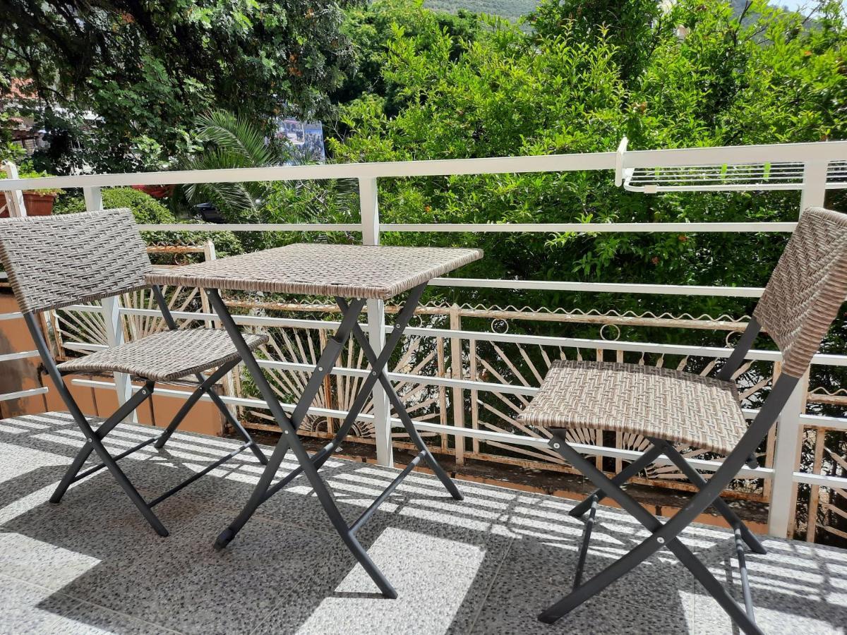 Montenegro Sea Pearl Apartments Petrovac Luaran gambar