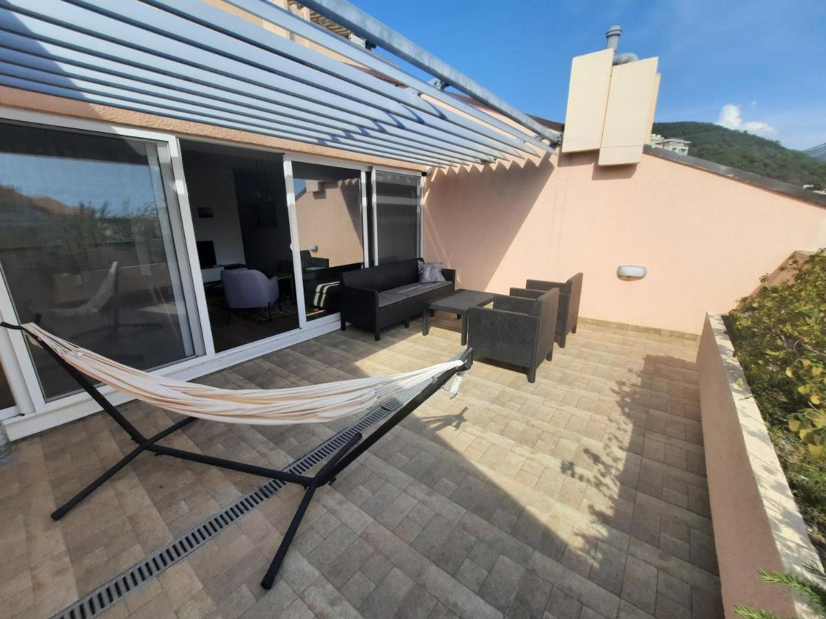 Montenegro Sea Pearl Apartments Petrovac Luaran gambar