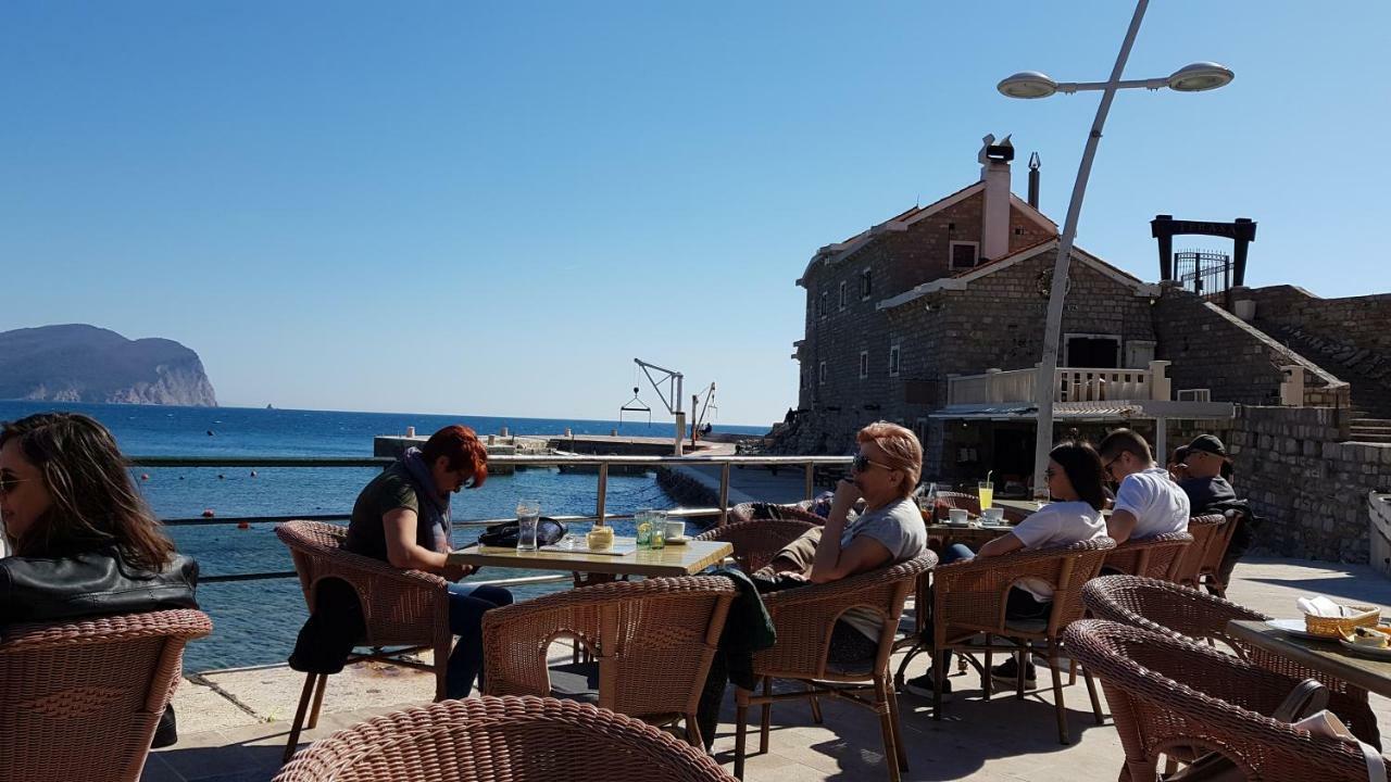 Montenegro Sea Pearl Apartments Petrovac Luaran gambar