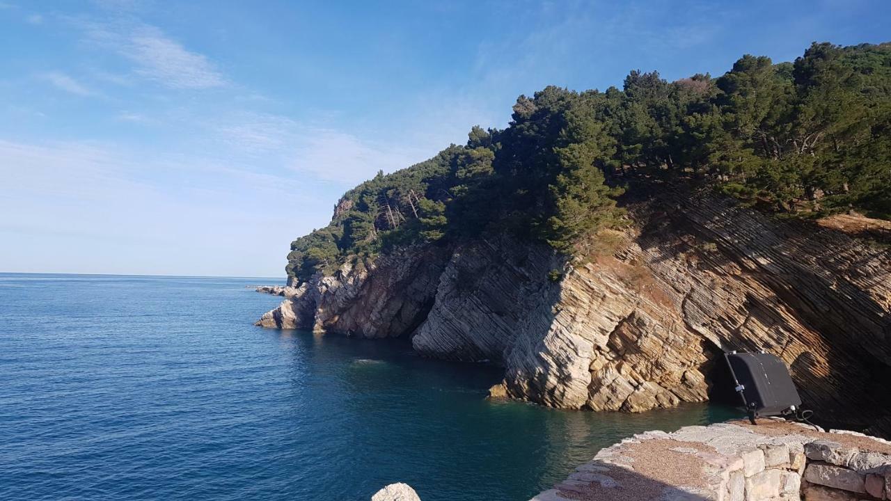 Montenegro Sea Pearl Apartments Petrovac Luaran gambar