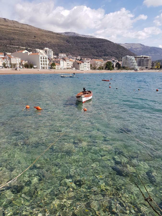 Montenegro Sea Pearl Apartments Petrovac Luaran gambar