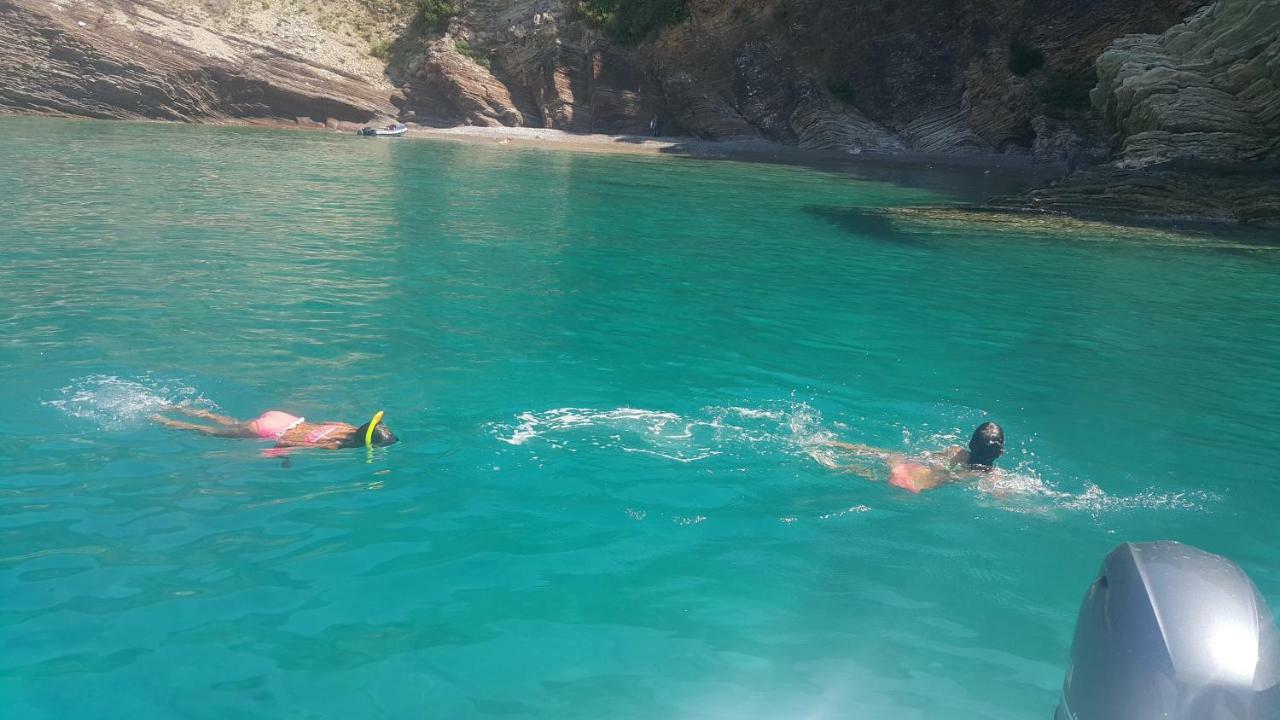 Montenegro Sea Pearl Apartments Petrovac Luaran gambar